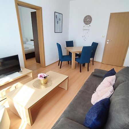 New Line Village Apartments Pantai Sunny Luaran gambar