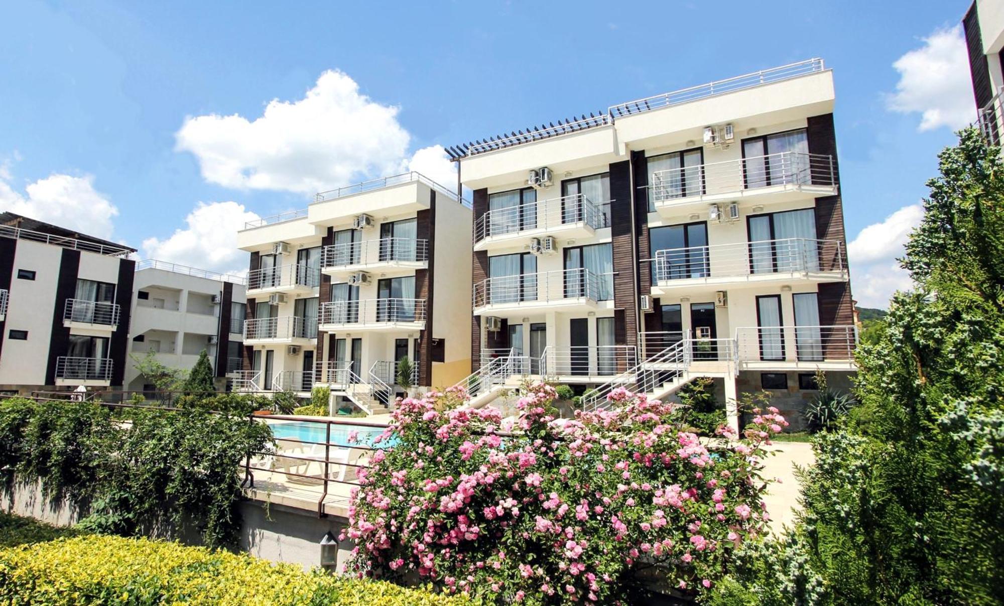New Line Village Apartments Pantai Sunny Luaran gambar